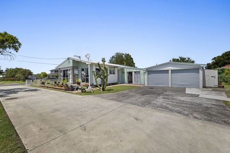 Photo of property in 32 Grey Street, Normanby, Hawera, 4614