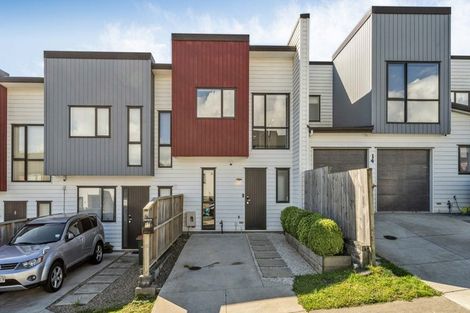 Photo of property in 12 Goodfellow Lane, Flat Bush, Auckland, 2019