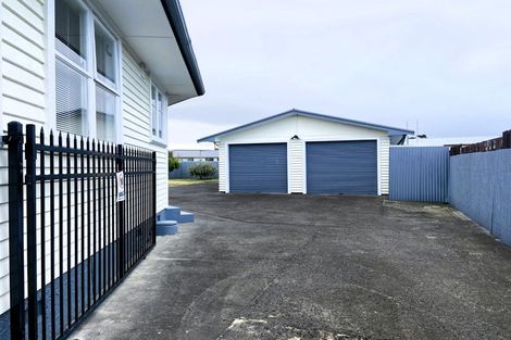 Photo of property in 14 Clarence Cox Crescent, Pirimai, Napier, 4112