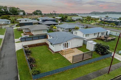Photo of property in 13a Sandleigh Drive, Athenree, Katikati, 3177