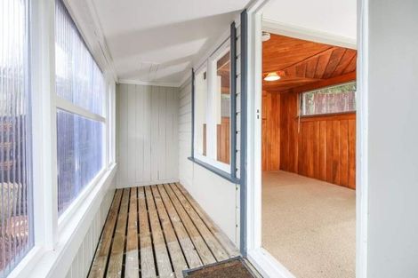 Photo of property in 94 Sunvue Road, Glen Eden, Auckland, 0602