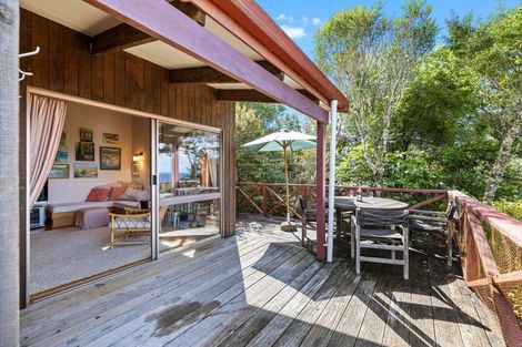 Photo of property in 33 Hauraki Terrace, Pukawa Bay, Turangi, 3381
