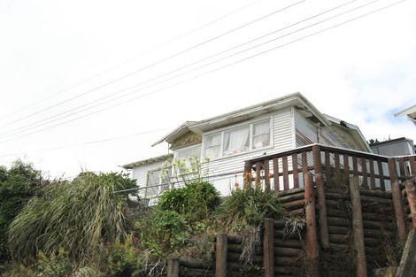 Photo of property in 51 Sumner Road, Lyttelton, 8082