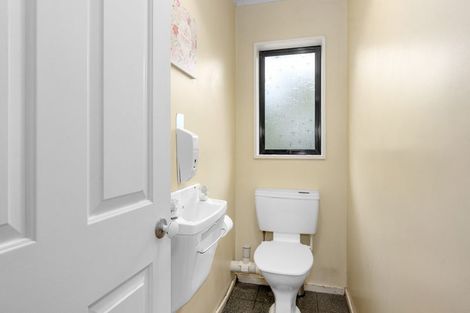 Photo of property in 212 Grahams Road, Burnside, Christchurch, 8053