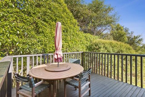 Photo of property in 240 Huia Street, Waikanae, 5391