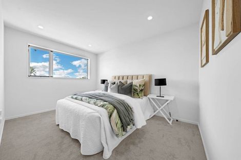 Photo of property in 56 Observation Green, Hobsonville, Auckland, 0616