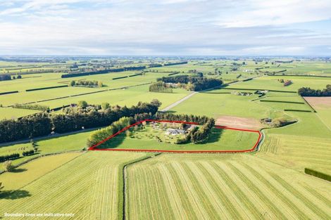 Photo of property in 200 Lochiel Branxholme Road, Lochiel, Winton, 9781