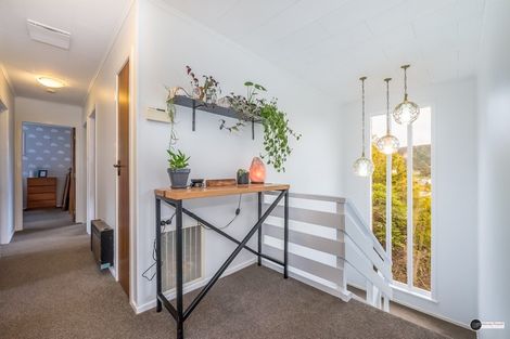 Photo of property in 24 Mimihau Grove, Wainuiomata, Lower Hutt, 5014