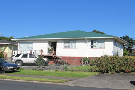 Photo of property in 43 Boundary Road, Clover Park, Auckland, 2019
