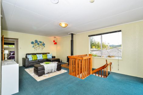 Photo of property in 18 Autumn Avenue, Glen Eden, Auckland, 0602