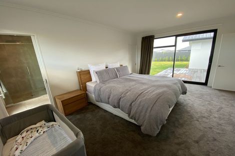 Photo of property in 192 Faringdon Boulevard, Rolleston, 7615