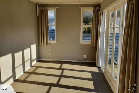 Photo of property in 16 Durham Road, Springvale, Whanganui, 4501