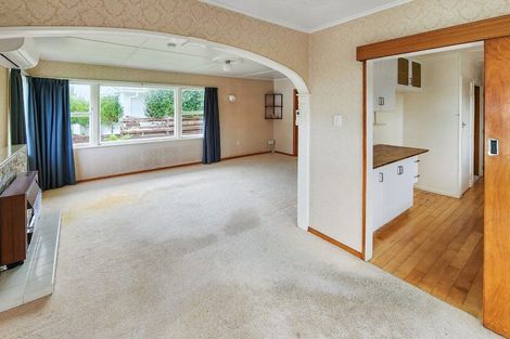 Photo of property in 30 Karamu Crescent, Wainuiomata, Lower Hutt, 5014
