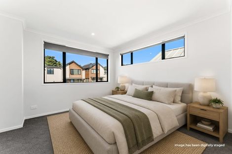 Photo of property in 17 Seafarer Crescent, Stanmore Bay, Whangaparaoa, 0932