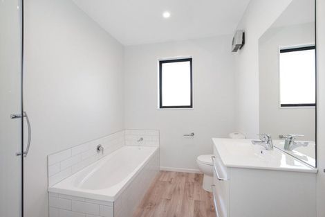 Photo of property in 49 Mehrtens Crescent, Woodend, 7691