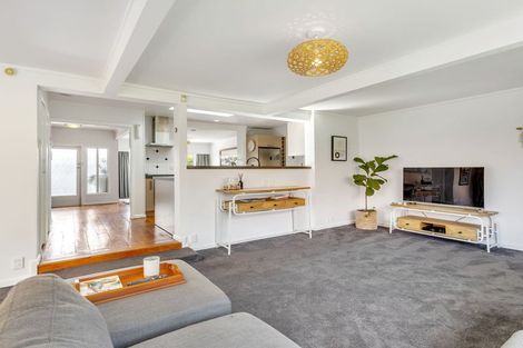 Photo of property in 1c Arataki Road, Havelock North, 4130