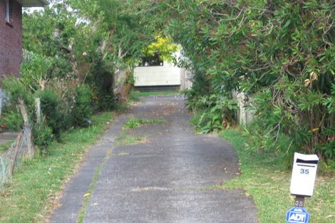 Photo of property in 35a Glen Marine Parade, Glendene, Auckland, 0602