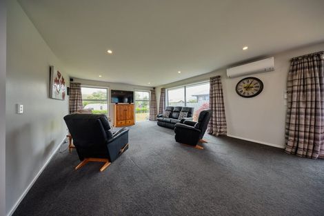 Photo of property in 2 Pukeko Place, Kaikoura, 7300