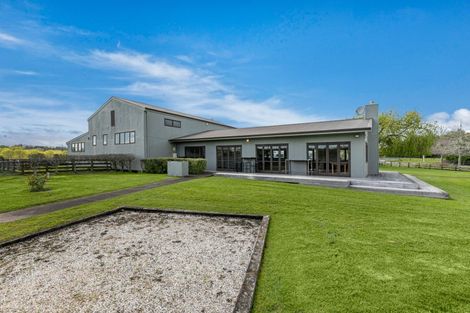 Photo of property in 9 Langford Place, Dairy Flat, Albany, 0792