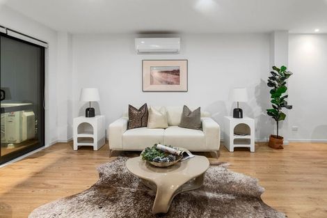 Photo of property in 2c Fowler Street, Northcote, Auckland, 0627