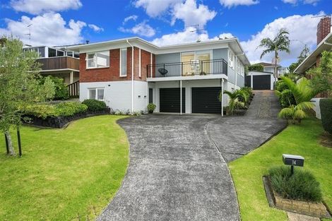 Photo of property in 14 Welland Place, Hillcrest, Auckland, 0627