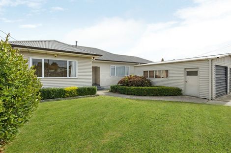 Photo of property in 20 Bolmuir Road, Forest Lake, Hamilton, 3200