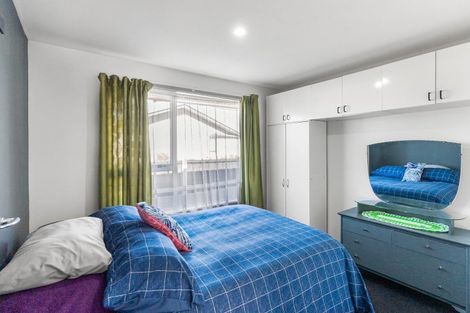 Photo of property in 13 Fairmont Place, Hornby, Christchurch, 8042