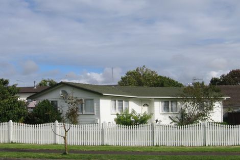 Photo of property in 83 Sunderlands Road, Half Moon Bay, Auckland, 2012