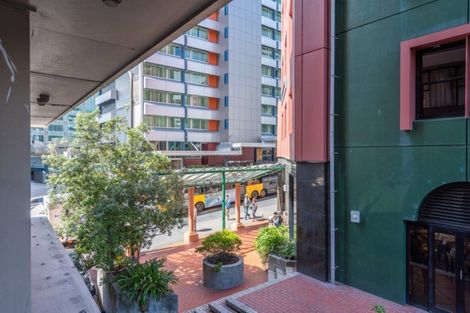 Photo of property in Terrace Tower Apartments, 1c/126 The Terrace, Wellington Central, Wellington, 6011