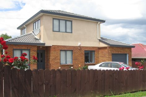 Photo of property in 30 Wyllie Road, Papatoetoe, Auckland, 2025