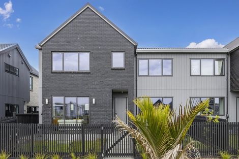 Photo of property in 6 Kartolina Crescent, Kumeu, 0810