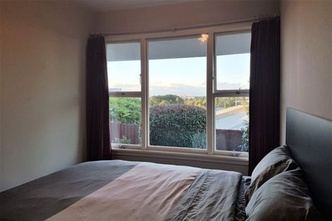 Photo of property in 1/2 Conifer Place, Huntsbury, Christchurch, 8022