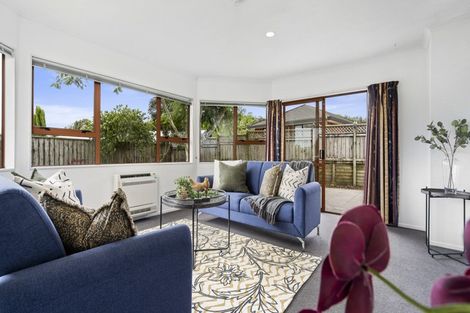 Photo of property in 19 Silvan Place, Bell Block, New Plymouth, 4312