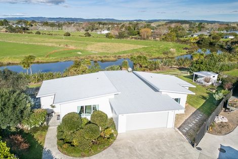 Photo of property in 16 Riverglen Road, Waipu, 0510