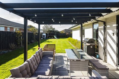 Photo of property in 14 Tommy Street, Pegasus, 7612