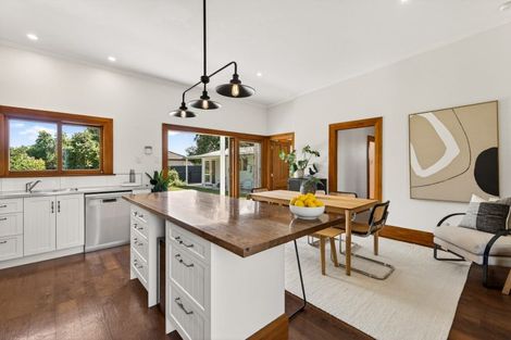 Photo of property in 1002 Fitzroy Avenue, Mahora, Hastings, 4120