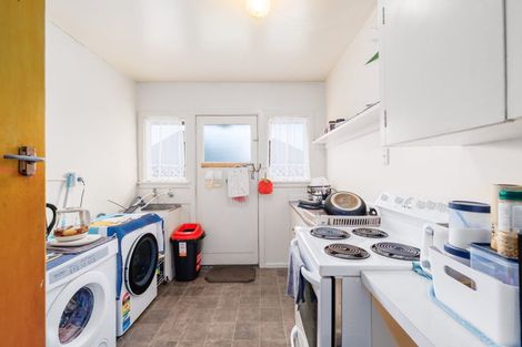 Photo of property in 135a Totara Street, Riccarton, Christchurch, 8041