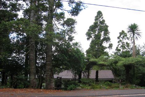 Photo of property in 43 Takahe Road, Titirangi, Auckland, 0604