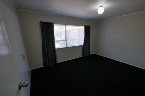 Photo of property in 4/31 Trentham Road, Papakura, 2110