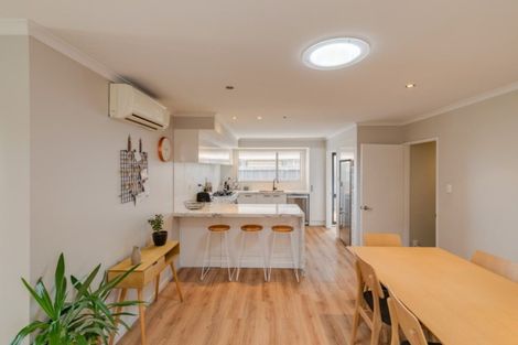 Photo of property in 265 Queenspark Drive, Parklands, Christchurch, 8083