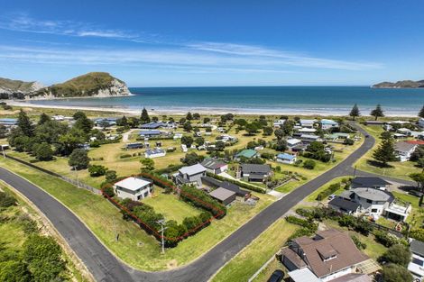 Photo of property in 20 Kahawai Street, Mahia, 4198
