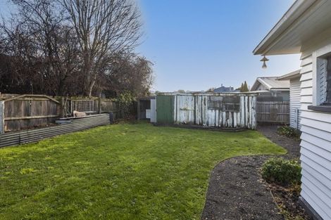 Photo of property in 100 Shakespeare Road, Waltham, Christchurch, 8023