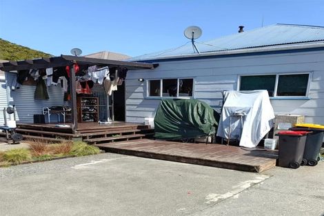 Photo of property in 33 Murray Street, Greymouth, 7805