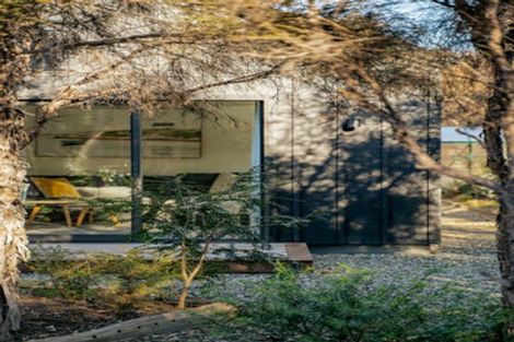 Photo of property in 10a Old Racecourse Road, Albert Town, Wanaka, 9305