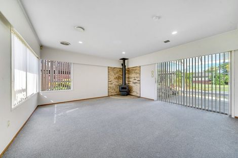 Photo of property in 20 Sunnypark Avenue, Rosehill, Papakura, 2113