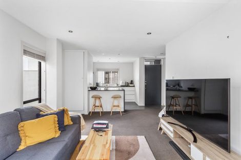 Photo of property in 6/189 Massey Street, Frankton, Hamilton, 3204