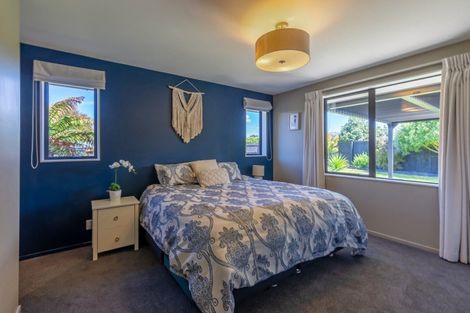 Photo of property in 253 Rolleston Drive, Rolleston, 7614