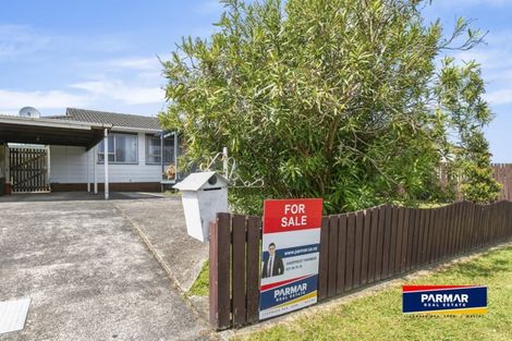 Photo of property in 2/2 Sharland Avenue, Manurewa, Auckland, 2102