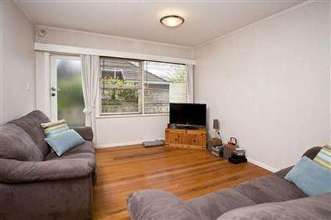 Photo of property in 2/25 Corunna Road, Milford, Auckland, 0620