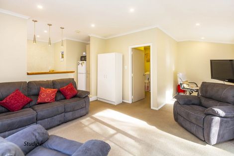 Photo of property in 16 Alleyne Court, Brown Owl, Upper Hutt, 5018